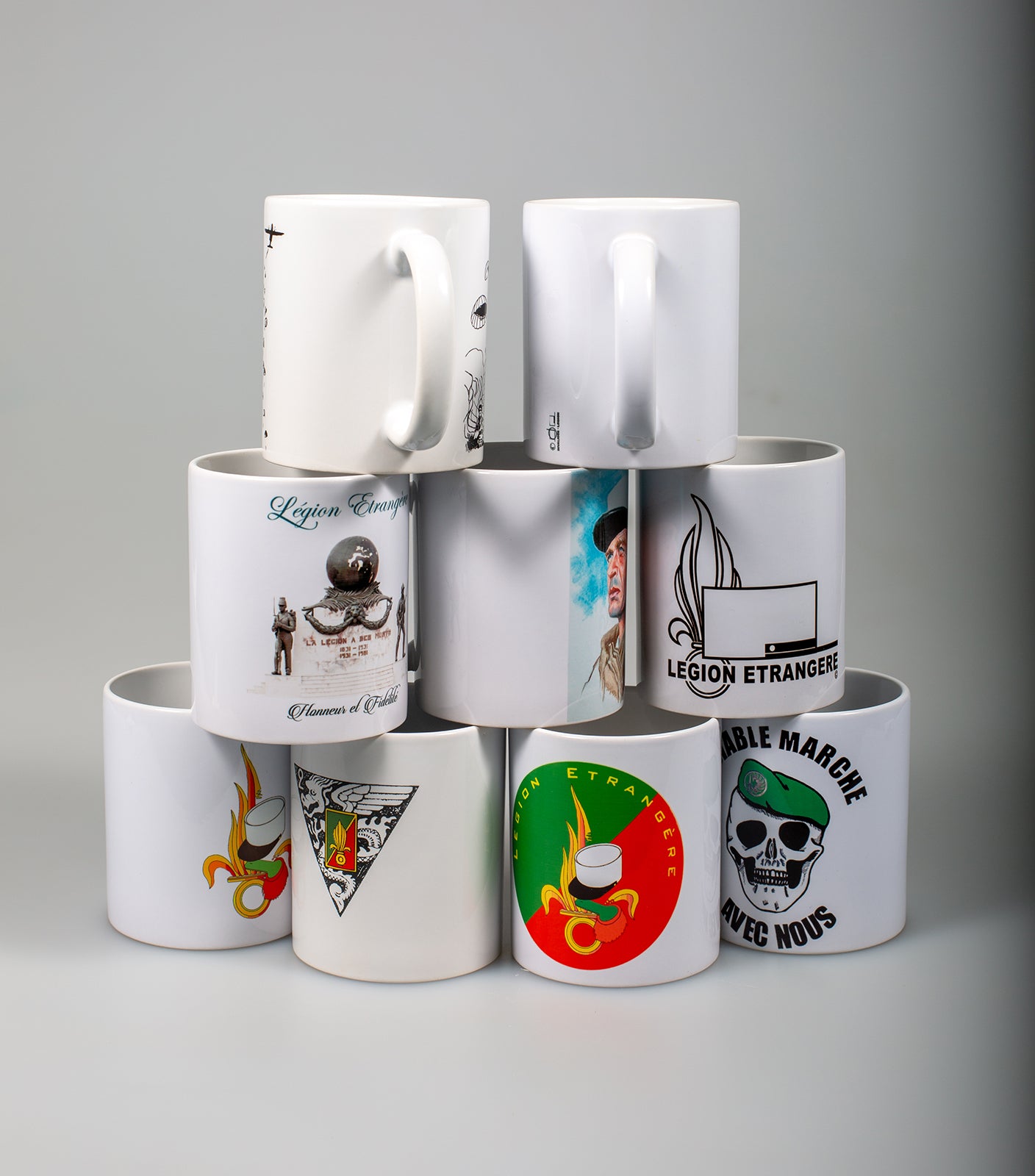 Mug du 2ᵉ Régiment Étranger de Parachutistes à Calvi