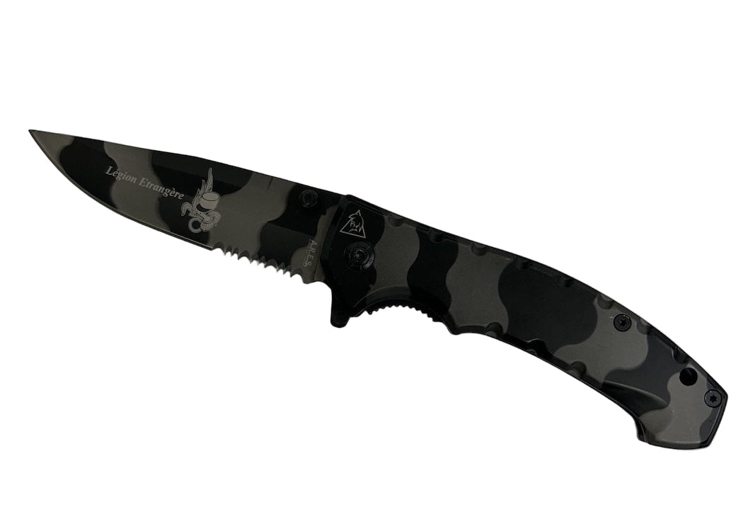 Couteau Black Bee