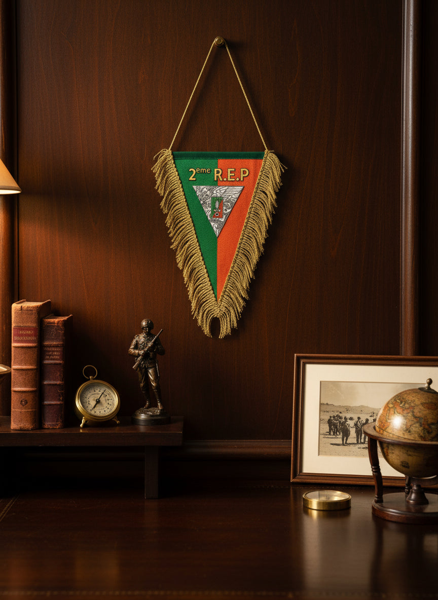 Fanion triangle 2°REP